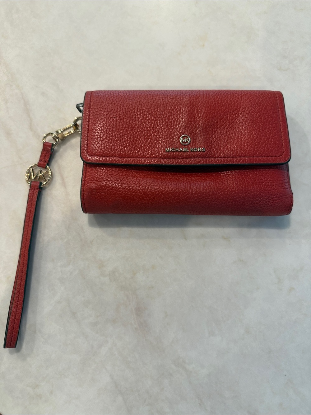 Michael Kors Red Pebbled Leather Wristlet Clutch w/Gold Hardware.. small callout
